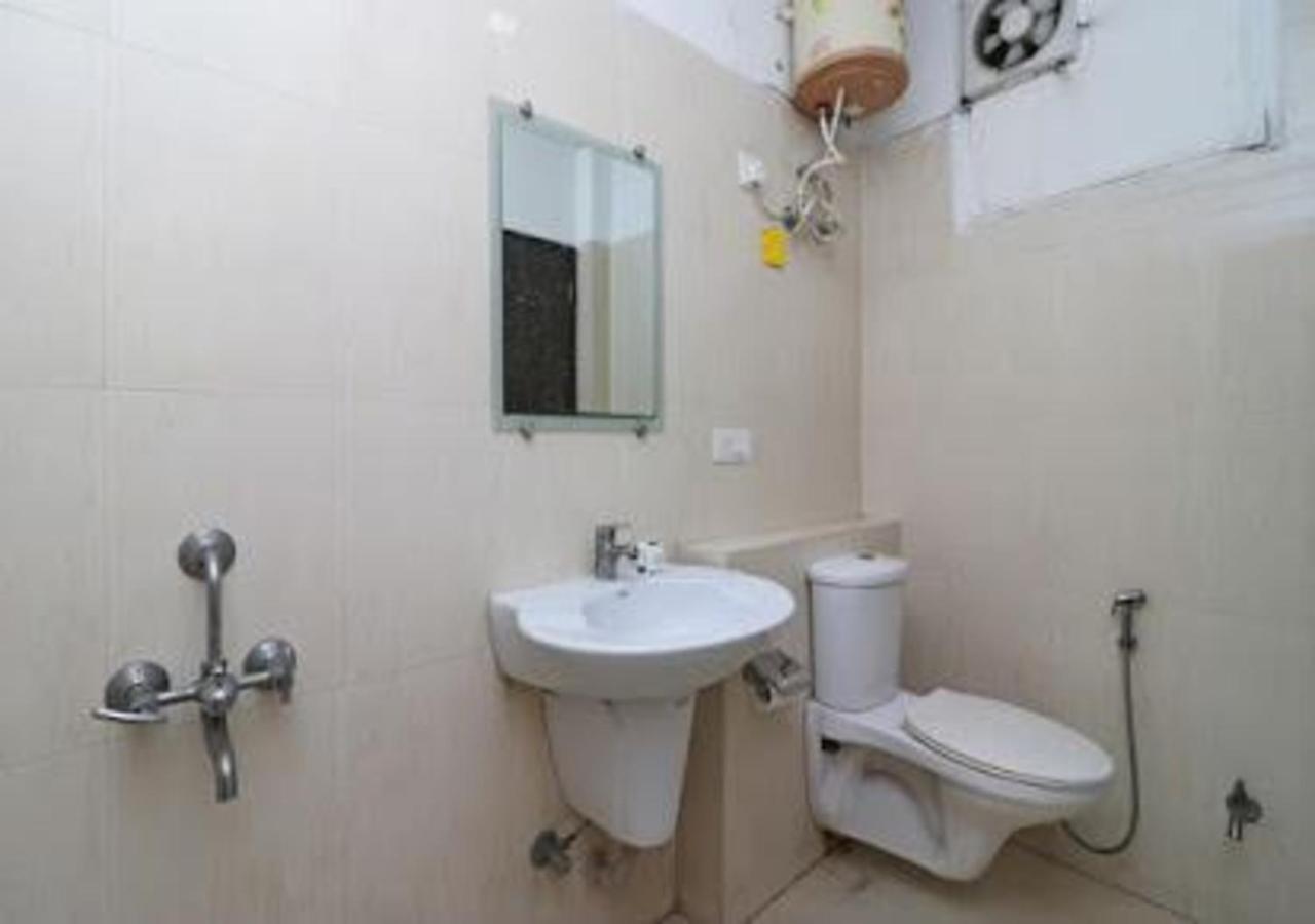 Hotel Loto - Sector 66 Noida Exterior photo